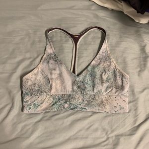 !!LULULEMON MARBLE YOGA SPORTSBRA TOP!! Size S